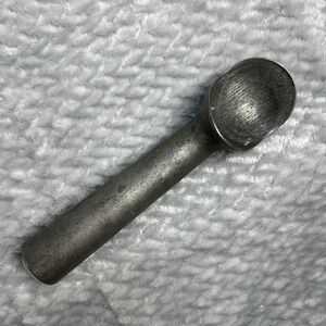 Vintage Pampered Chef Aluminum Liquid Filled 7" Ice Cream Scoop Kitchen Dipper